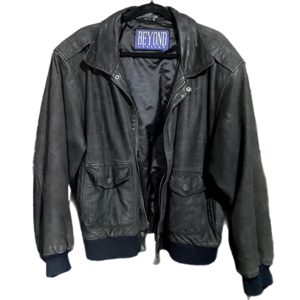 Vintage Beyond Leather Black Bomber Flight Jacket Sz L Aviator Biker Grunge Moto